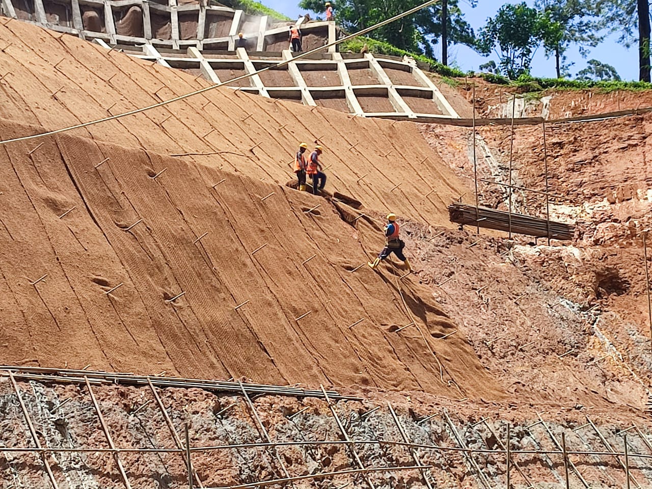Landslide Mitigation Measures at 05 Locations in Nuwara Eliya District (RLVMMP) - Image 5